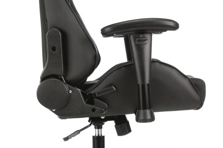 Кресло игровое Zombie Viking 4 Aero черное